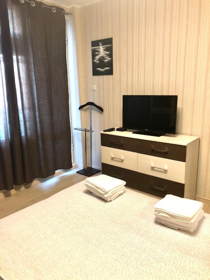 Avelov Art Apartment Burgas Екстер'єр фото